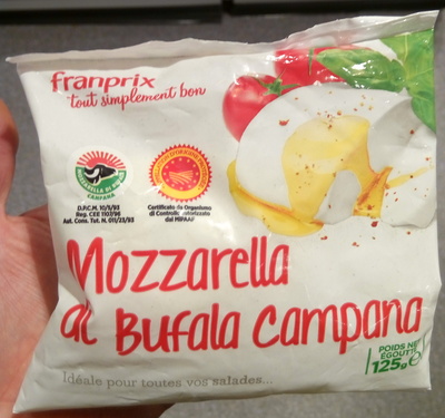 calorie Mozzarella di Bufala Campana 