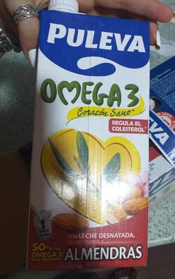 Omega 3: leche desnatada con almendras