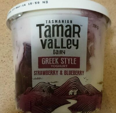 Calories in Tamar Valley Dairy Greek Style Yoghurt Strawberry & Blueberry